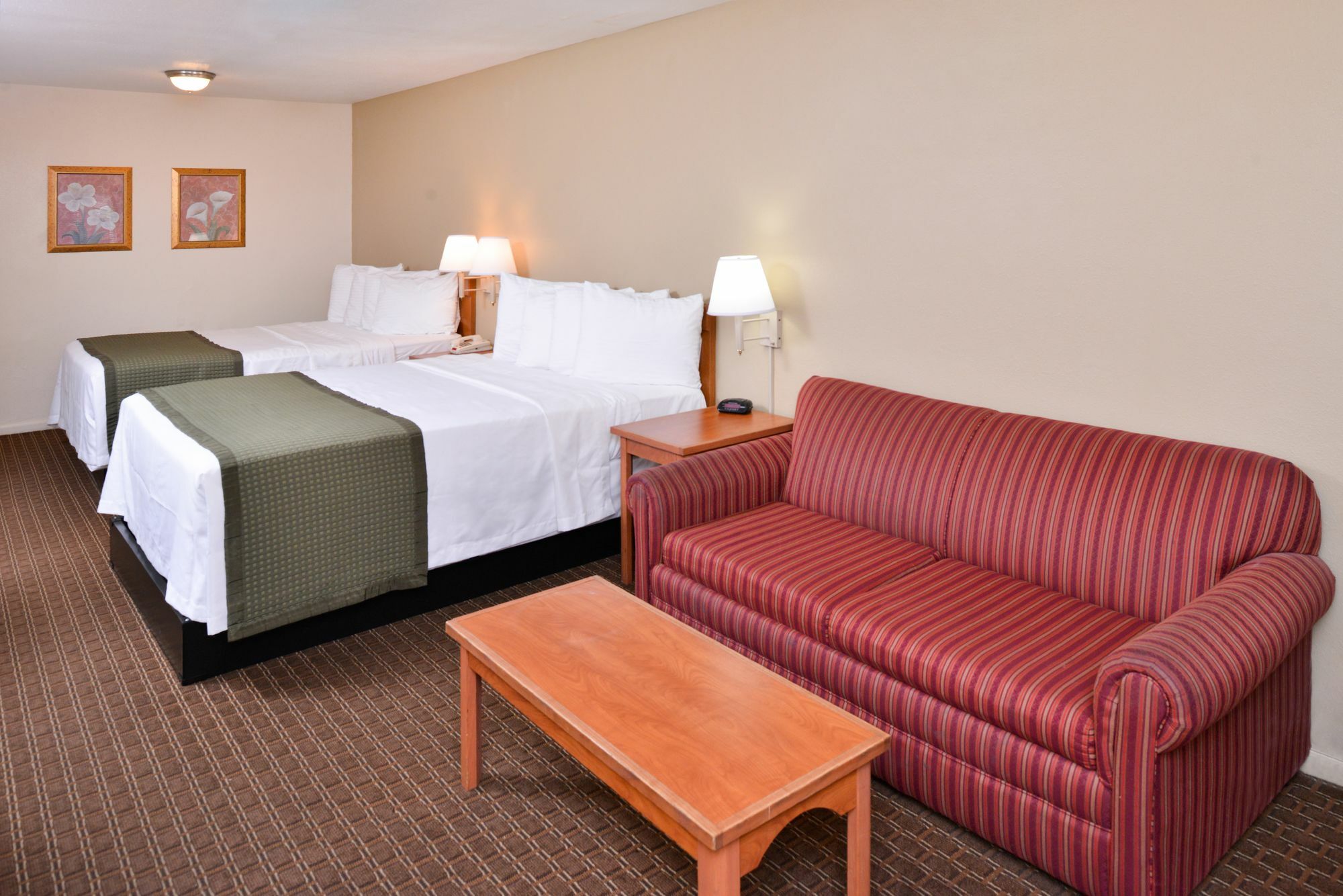 Travelodge By Wyndham Eugene Downtown/University Of Oregon 外观 照片